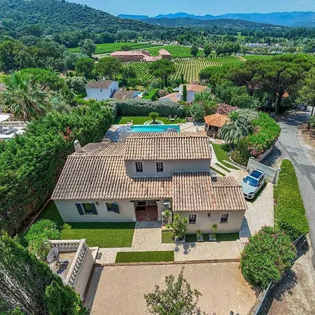 A C House With Pool & 3br 8p Gassin Apartament
