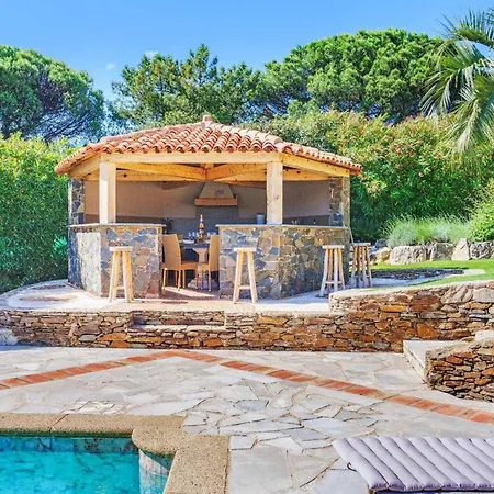 A C House With Pool & 3br 8p Gassin Apartament *