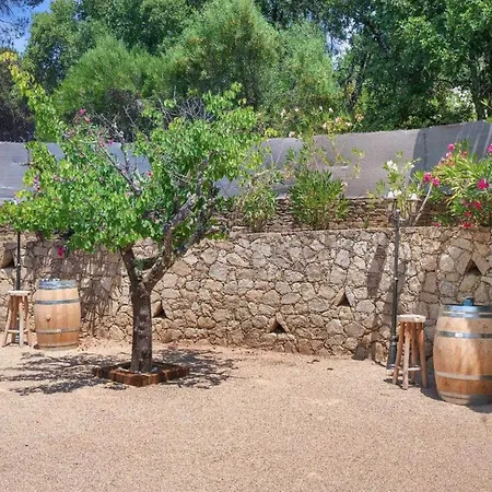 A C House With Pool & 3br 8p Gassin