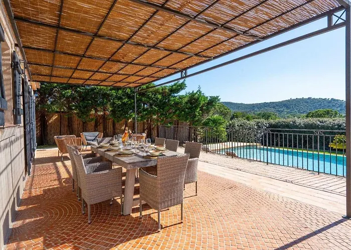 Apartamento A C House With Pool & 3br 8p Gassin *